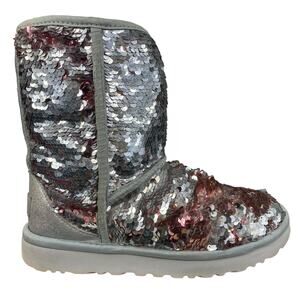 UGG Women’s Classic Short Silver Sequin Winter Boot Size US 7